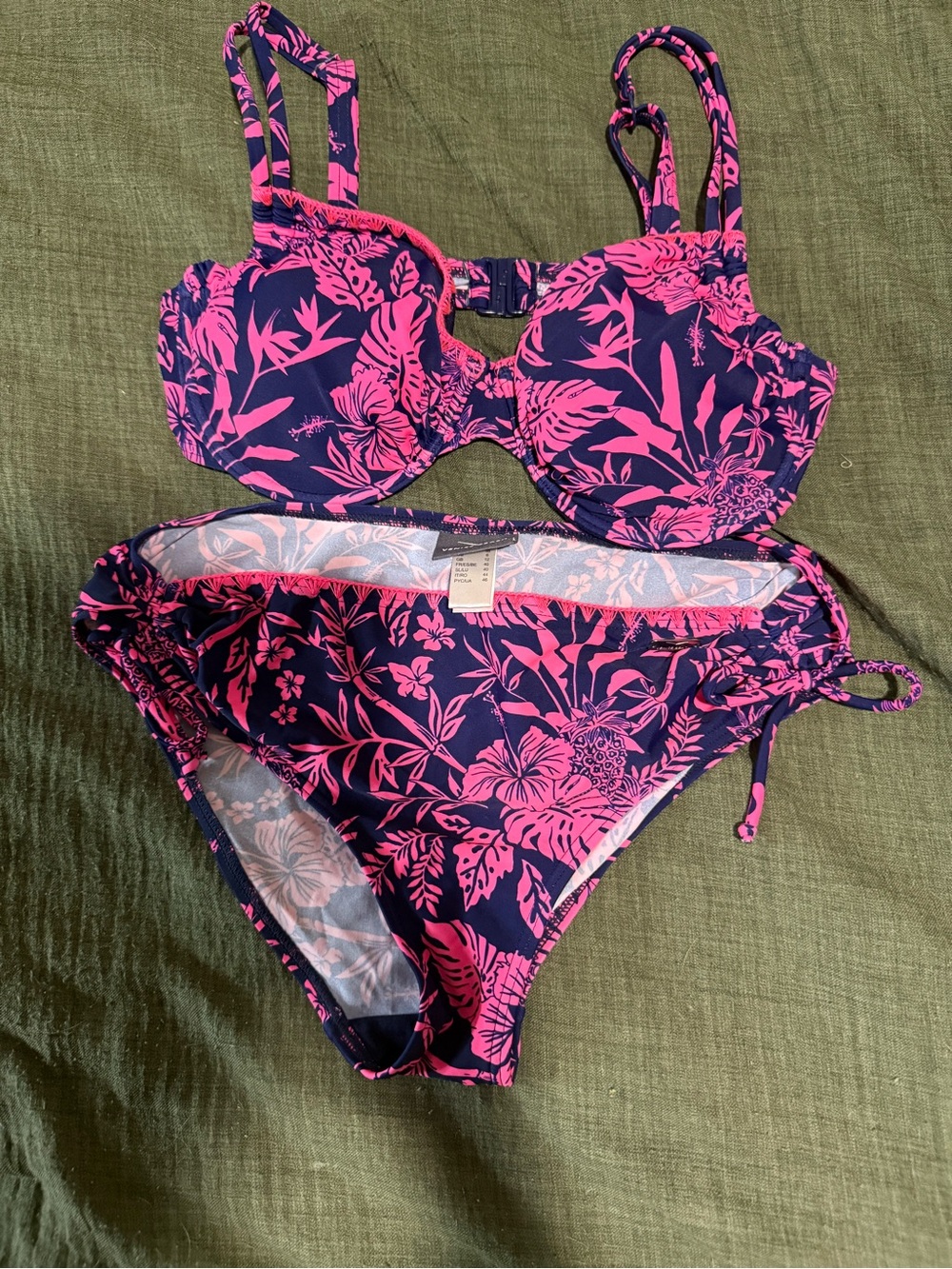 Floral Underwire Bikini Set in Hot Pink and Navy